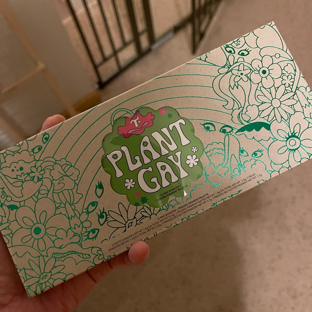 *NEW* Trixie Cosmetics Plant Gay Palette *FREE SHIPPING*